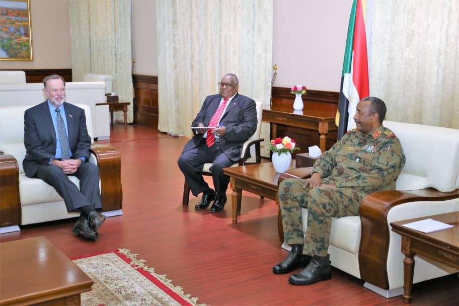 Lt. Gen. Al Burhan Receives Assistant US Secretary of State for African Affairs