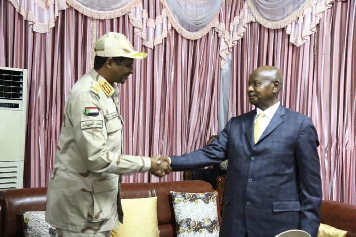 Daglo Meets with President Museveni in Juba