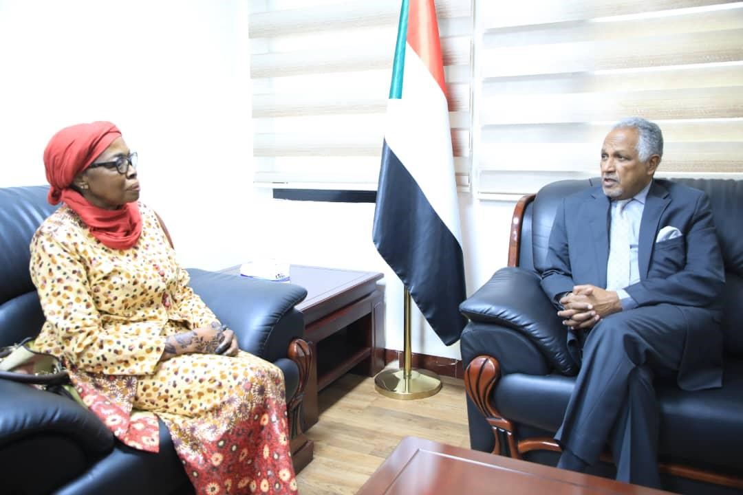 FM Undersecretary meets Deputy Head of UNITAMS