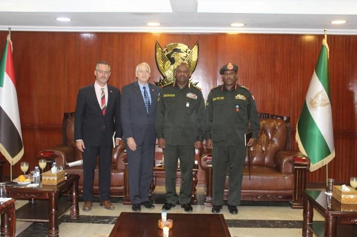 Minister of Defence Receives American Envoy