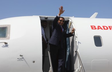 Prime Minister Kamil Idris Leaves for Eritrea on an Official Visit