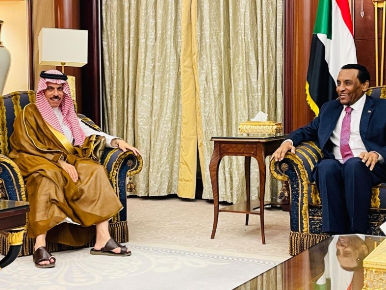Saudi Foreign Minister Visits Prime Minister Affirms Strength of Bilateral Relations